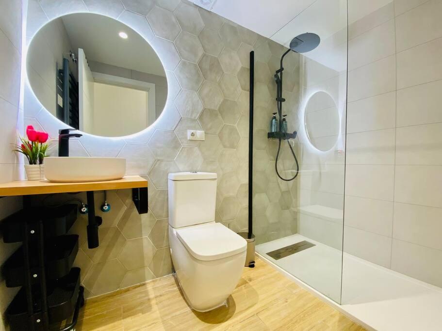 ולנסיה Lindo Cabanyal - Comfort Family Beachside Apartment מראה חיצוני תמונה
